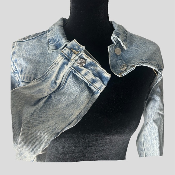 Women’s Denim Jacket - Picture 5 of 7